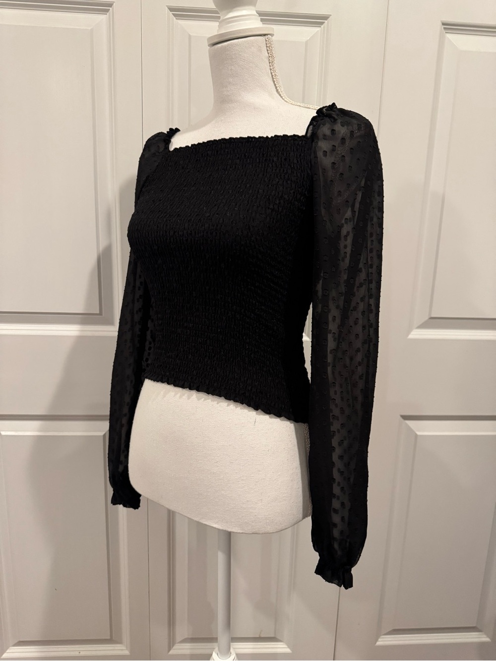 Laundry by Shelli Segal Black Swiss Dot Smocked Long Sleeve Top XS
